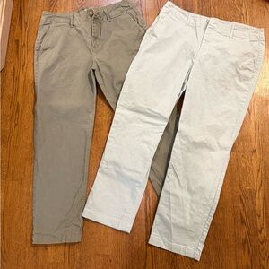 LOFT Chinos in Olive Green and Light Blue